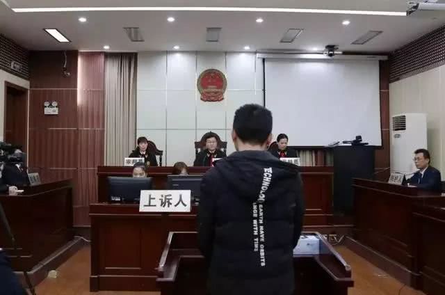 倒卖火车票判刑案例,江西男子倒卖车票二审宣判