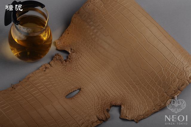 鳄鱼皮包和普通皮包区别,鳄鱼皮包选独皮还是骨皮