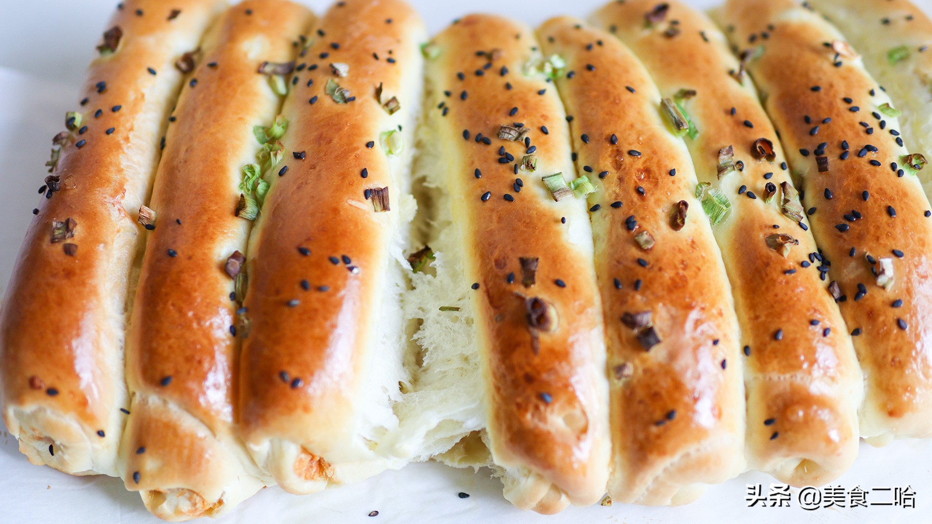 面包创新教程,用普通面粉做柔软拉丝面包