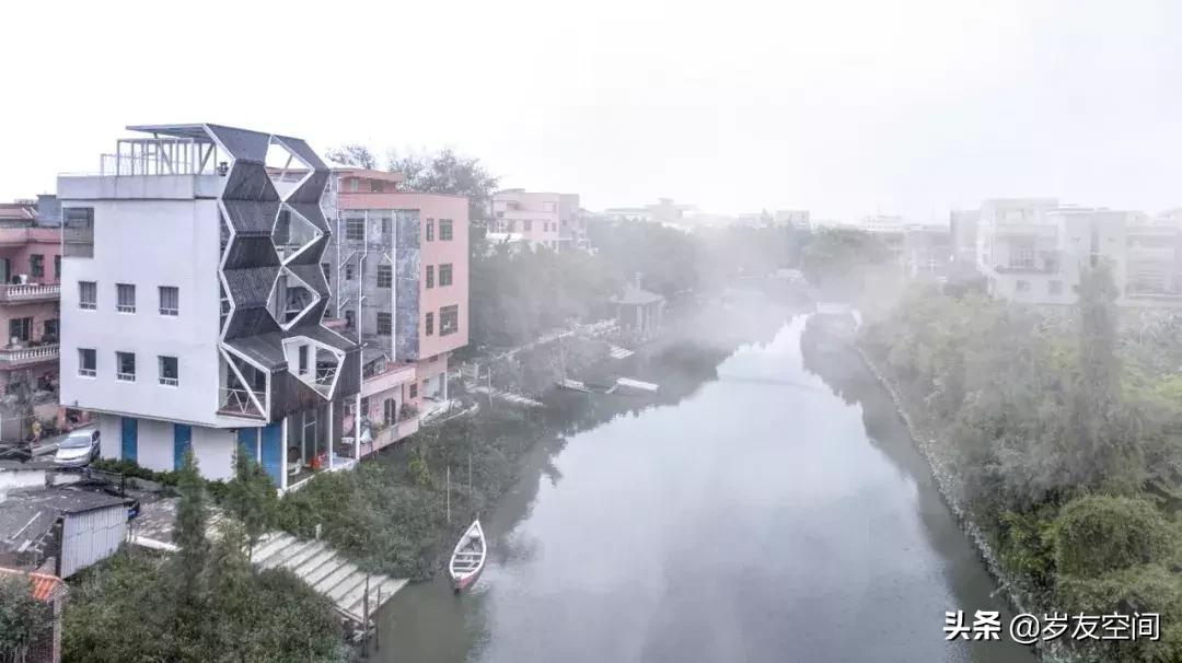 居民楼改造成私人会所,普通居民楼改造成了无敌江景民宿