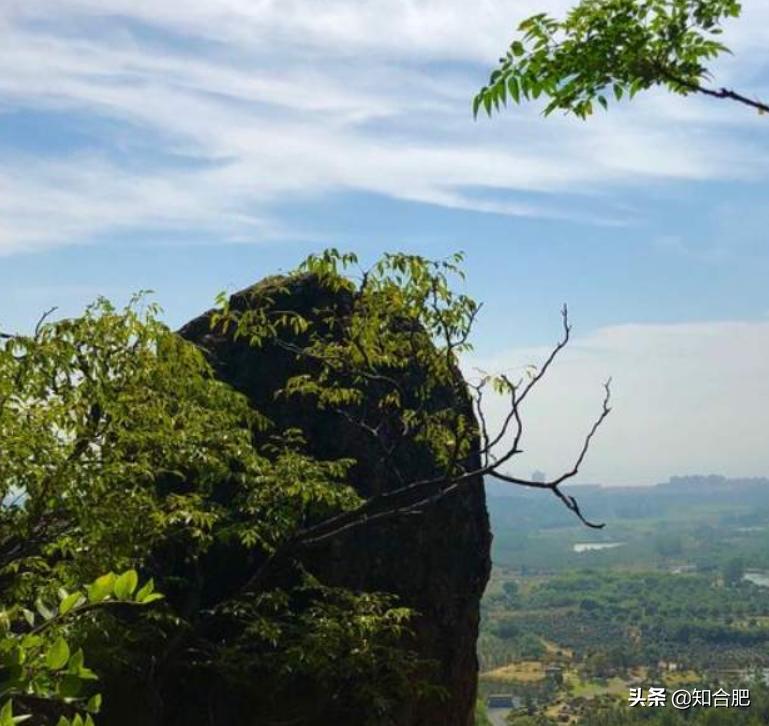合肥有哪些山风景区图片,合肥有一处小众景点是一座山