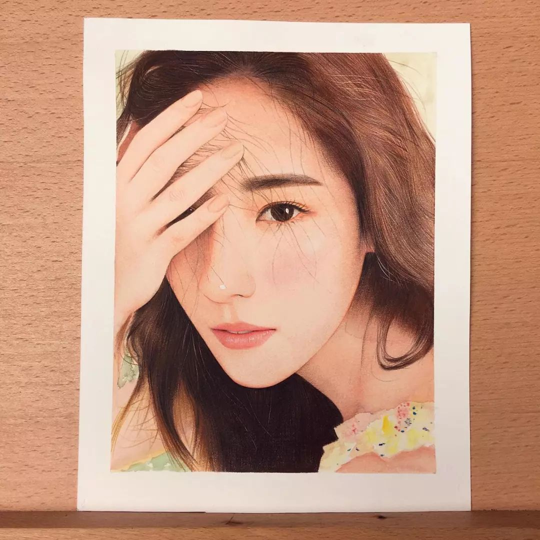 彩铅画美丽的山水画,彩铅画美人蝴蝶