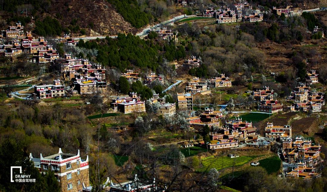 川西4条最美自驾游线路,川西十大最美自驾游路线