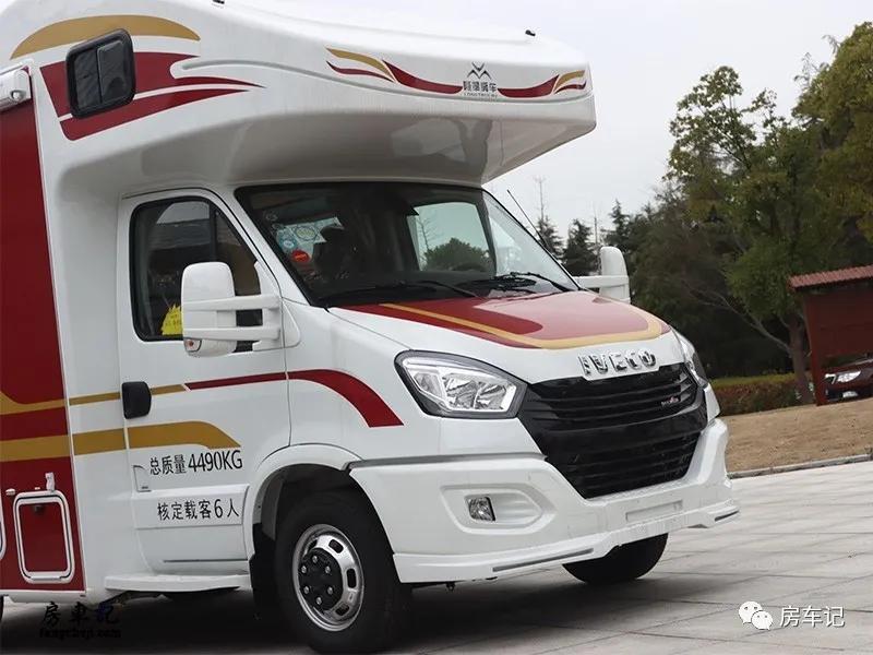 隆翠凯歌双拓展房车,隆翠房车凯歌c620中国红