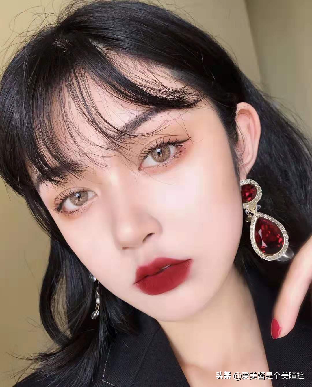 千万不要买什么样的美瞳,几十块的美瞳对眼睛伤害大吗