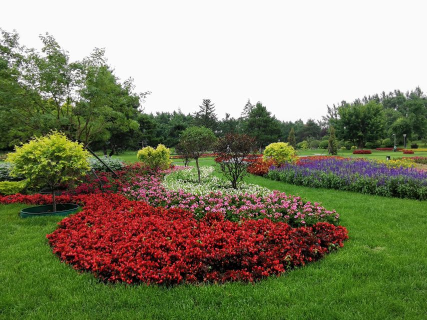 百花园里花里花争艳,百花园里百花香