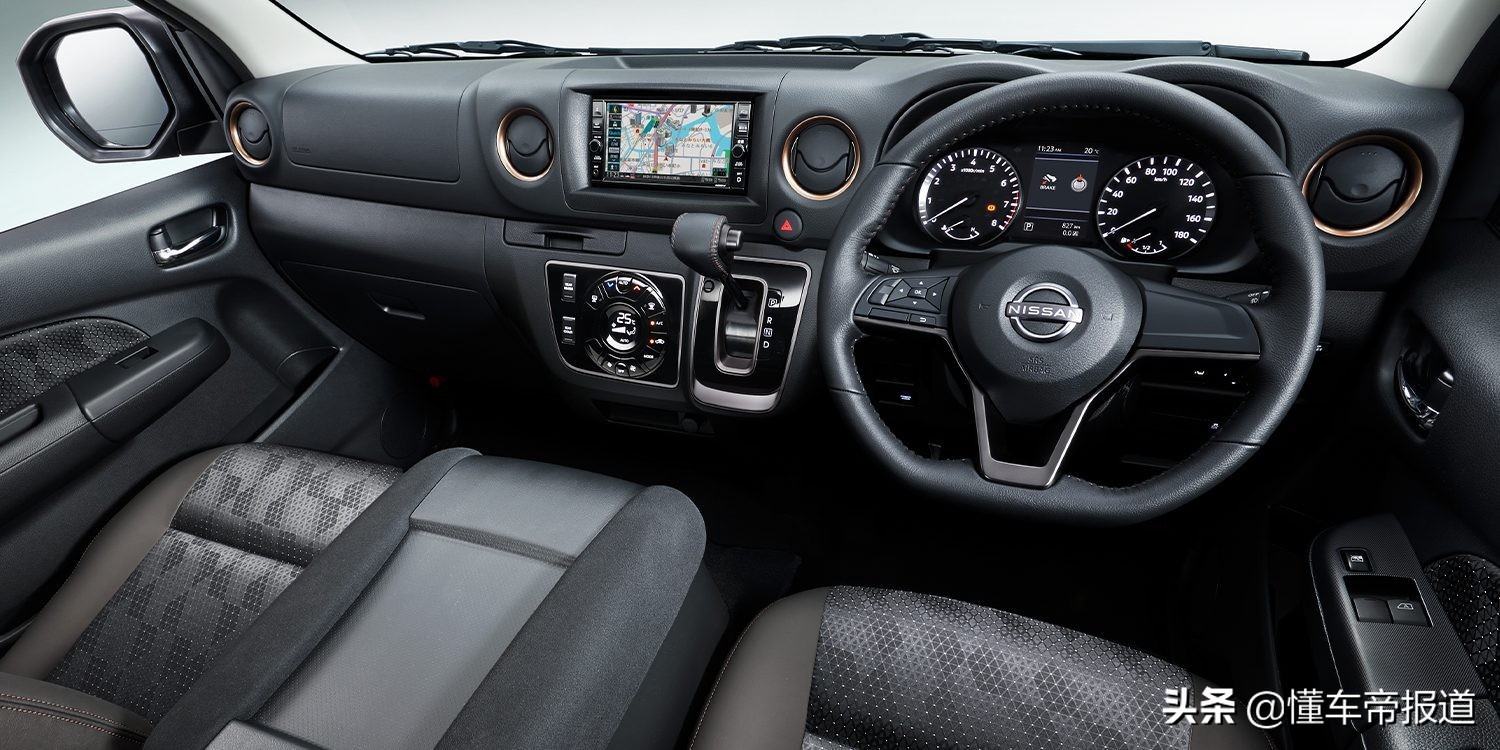 日产nv350多少钱新车,丰田海狮nv350