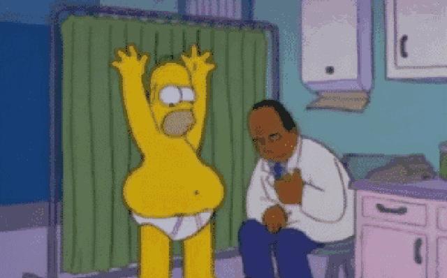 宝宝好奇扣屁股怎么办,宝宝好奇地抠肚脐