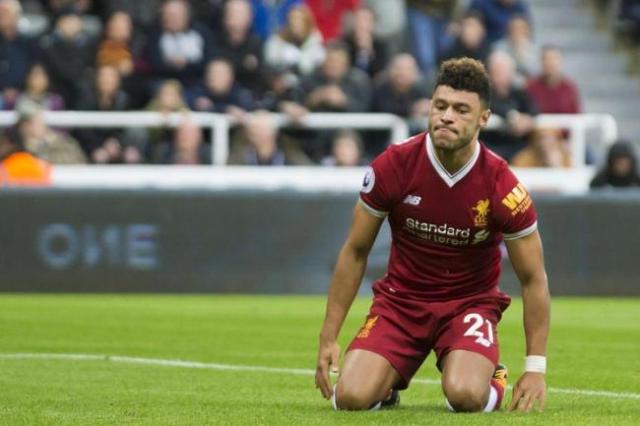 实况杰拉德和皮尔洛哪个厉害,任意球皮尔洛和卡洛斯谁更强