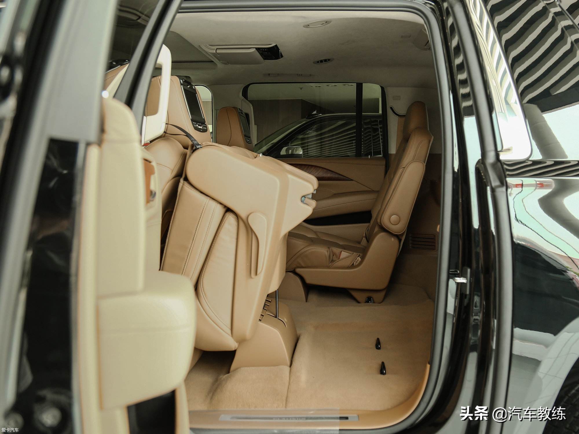 这可能是街球史上最强的胖子了，凯迪拉克凯雷德