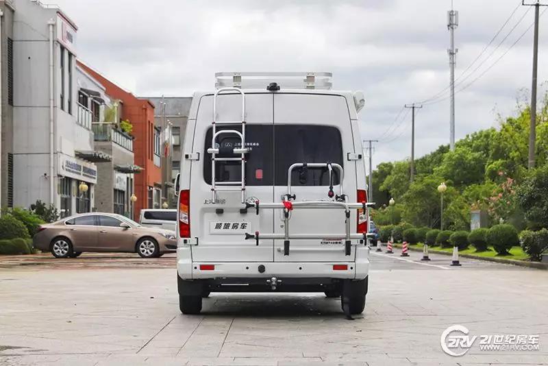21款上汽大通原厂v80b型房车,六座六卧大通v80长轴高顶b型房车