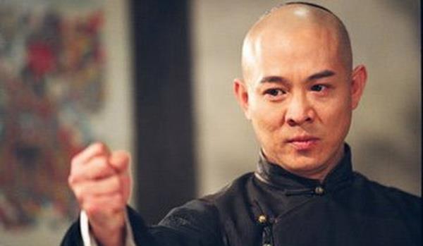 香港10大传奇电影公司，邵逸夫抠门，向华胜爱模仿，周星驰太遗憾