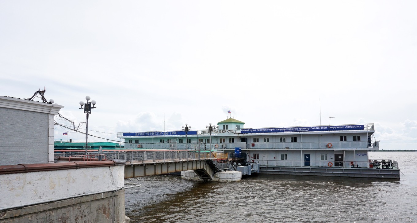 跟着旅游团去俄罗斯，跨越黑龙江是一种什么样的体验