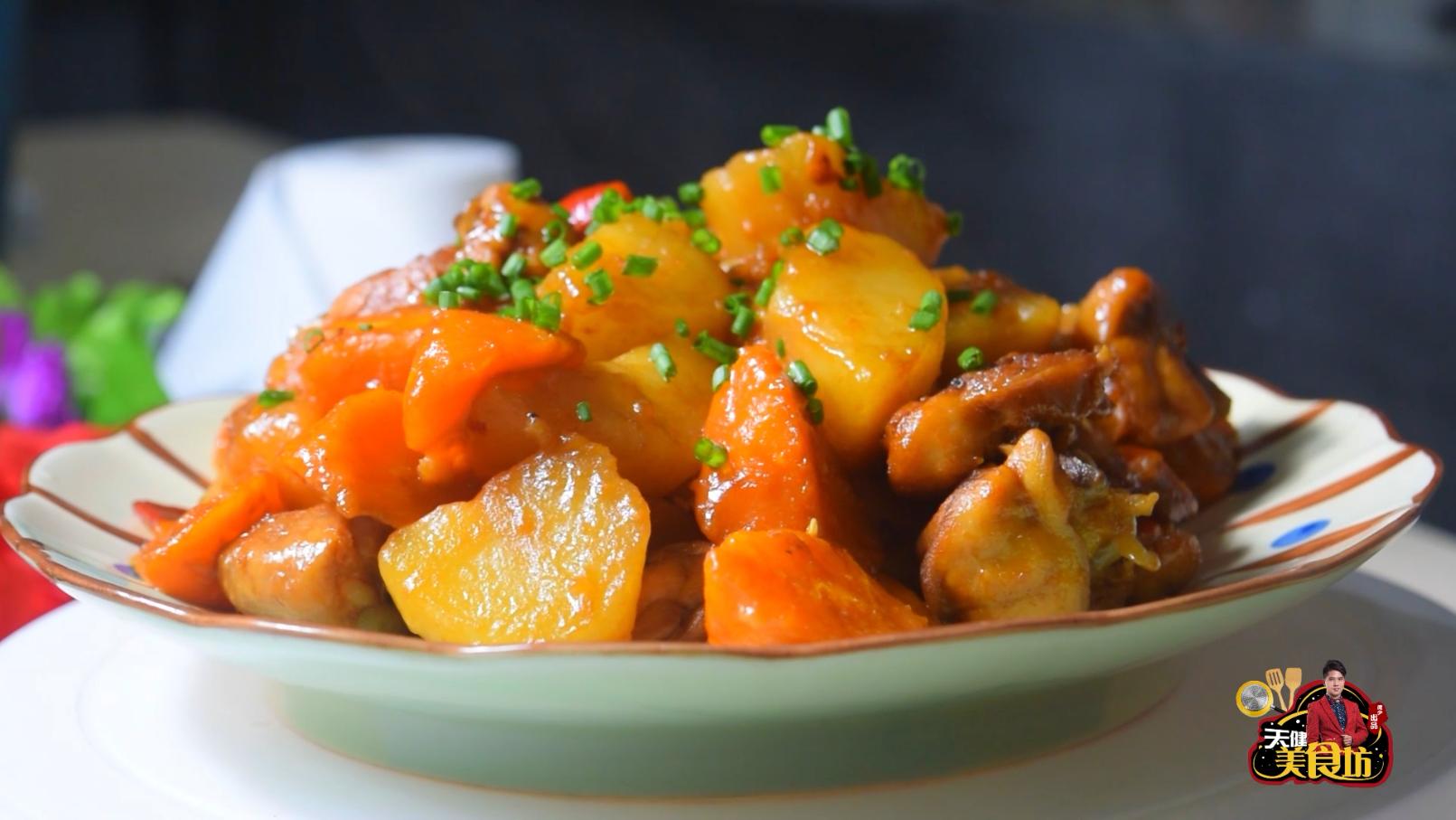 五香土豆洋葱焖鸡的做法大全家常,土豆焖鸡的家常做法教程