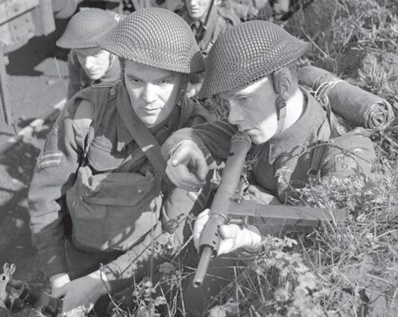 英国司登冲锋枪是什么时候发明的,英国司登冲锋枪使用几毫米子弹