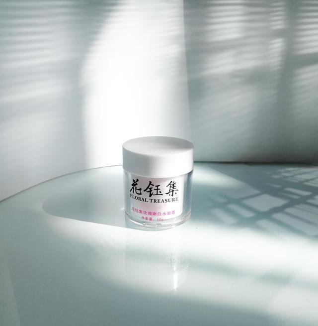 保湿好用的面霜推荐性价比高的,推荐效果好便宜的补水保湿面霜