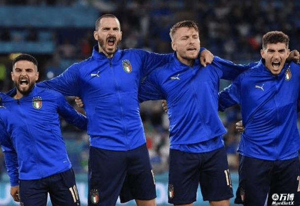 瑞士梅西沙奇里梅开二度,利物浦曼联沙奇里梅开二度