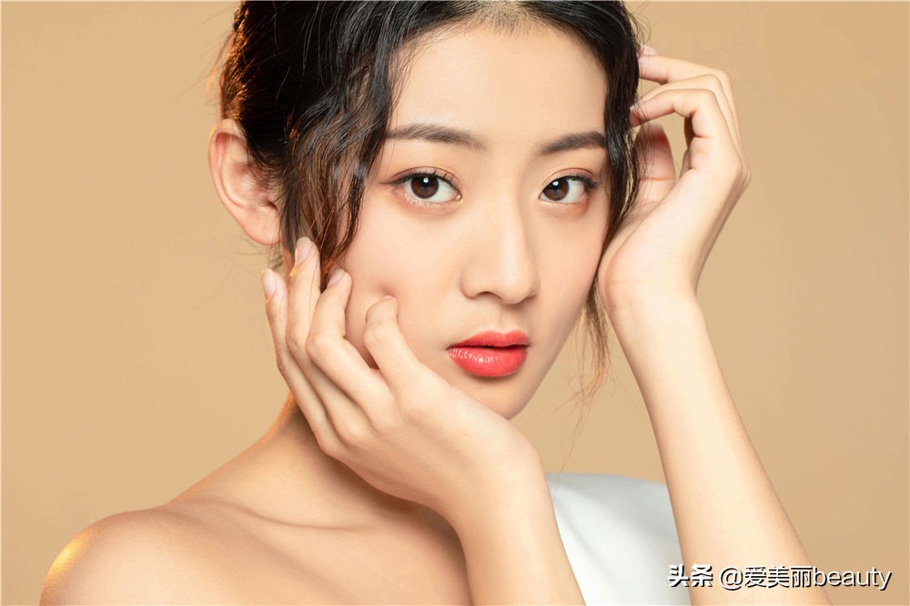 瘦脸瘦下巴最快运动操,脸部做什么运动可以瘦脸瘦双下巴