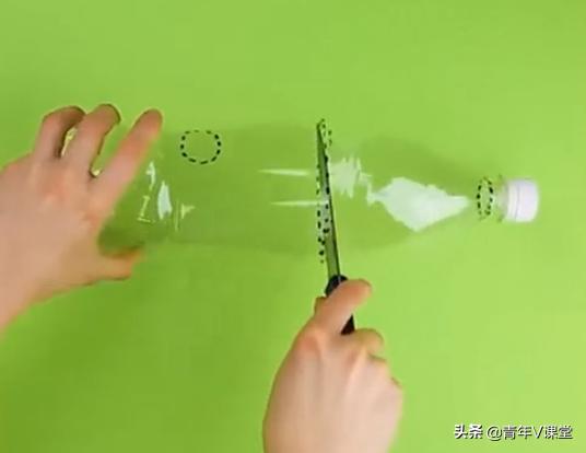 在家制作最简单的净水器,生活小制作净水器