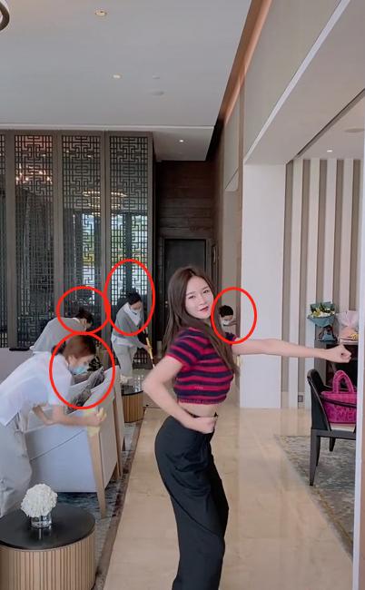 沈梦辰表演被泼脏水,沈梦辰豪宅热舞视频