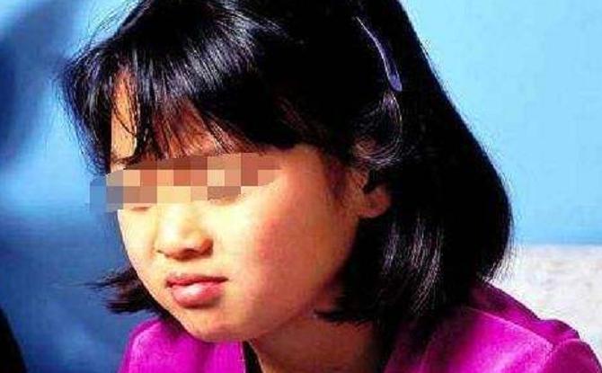 宝宝总是挠屁股挠腿怎么办,宝宝总是挠屁股是不是有虫