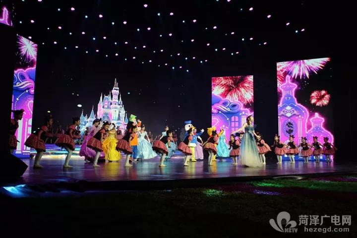 2020年菏泽市春节联欢晚会在菏泽大剧院精彩上演