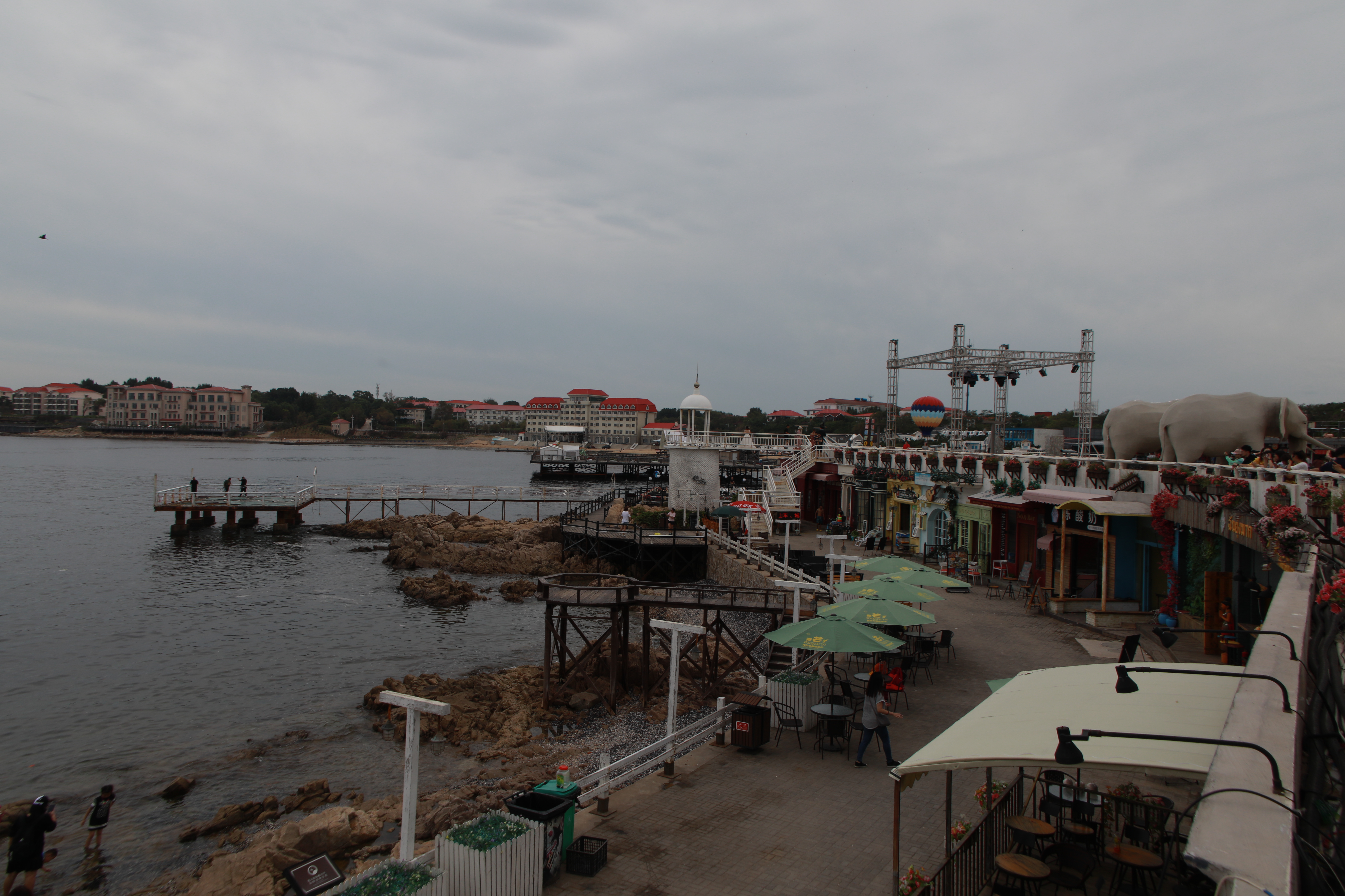 北戴河碧螺塔景点推荐,世界独一无二的海螺形螺旋观光塔