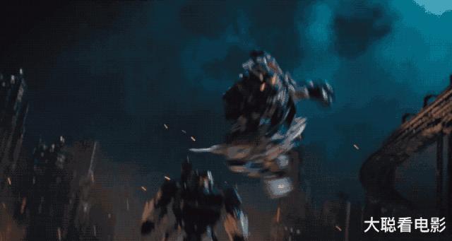 大黄蜂被吐槽又老又丑,大黄蜂为什么变成大众了