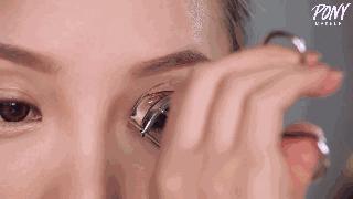 三招教你秒变大眼睛技巧,三招教你眼睛又大又美