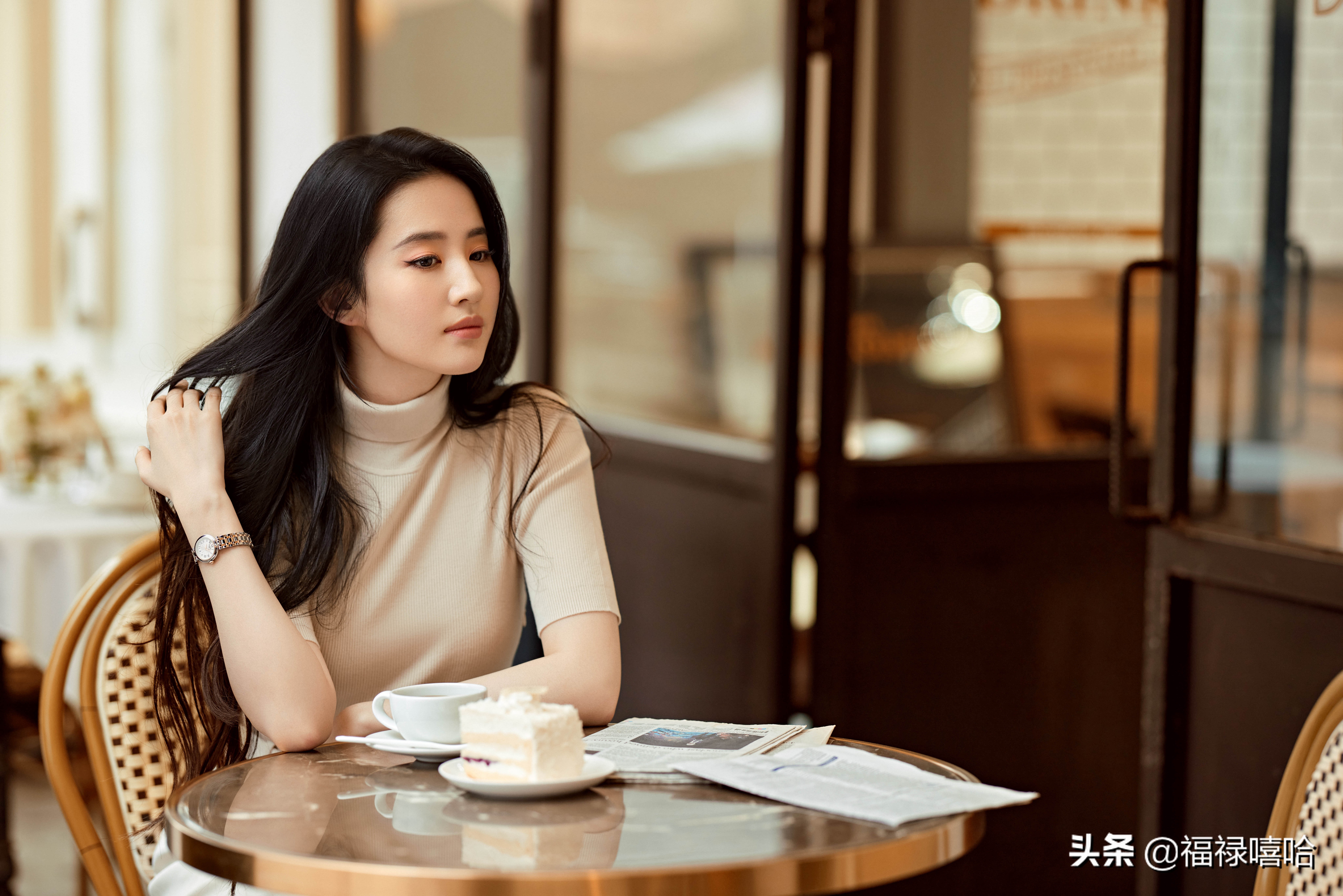 刘亦菲手表哪个系列,刘亦菲2016腕表