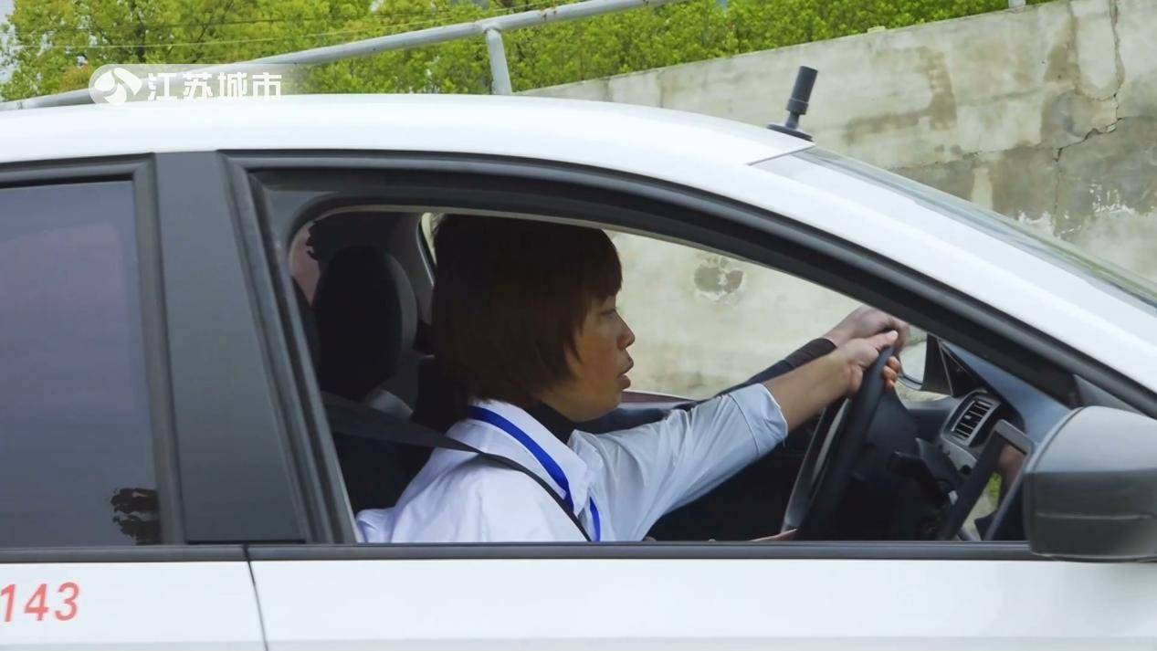 江苏《午间看点》：“平安交通，乐享学驾”——昆山永驰驾校