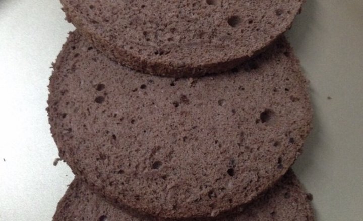 黑森林蛋糕配方教程,黑森林蛋糕如何烘焙