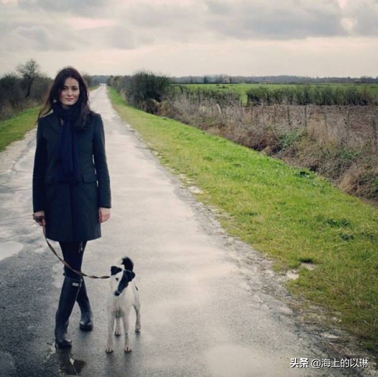 这位43岁的中法混血美女，把乡间的时光过成诗意的时尚生活