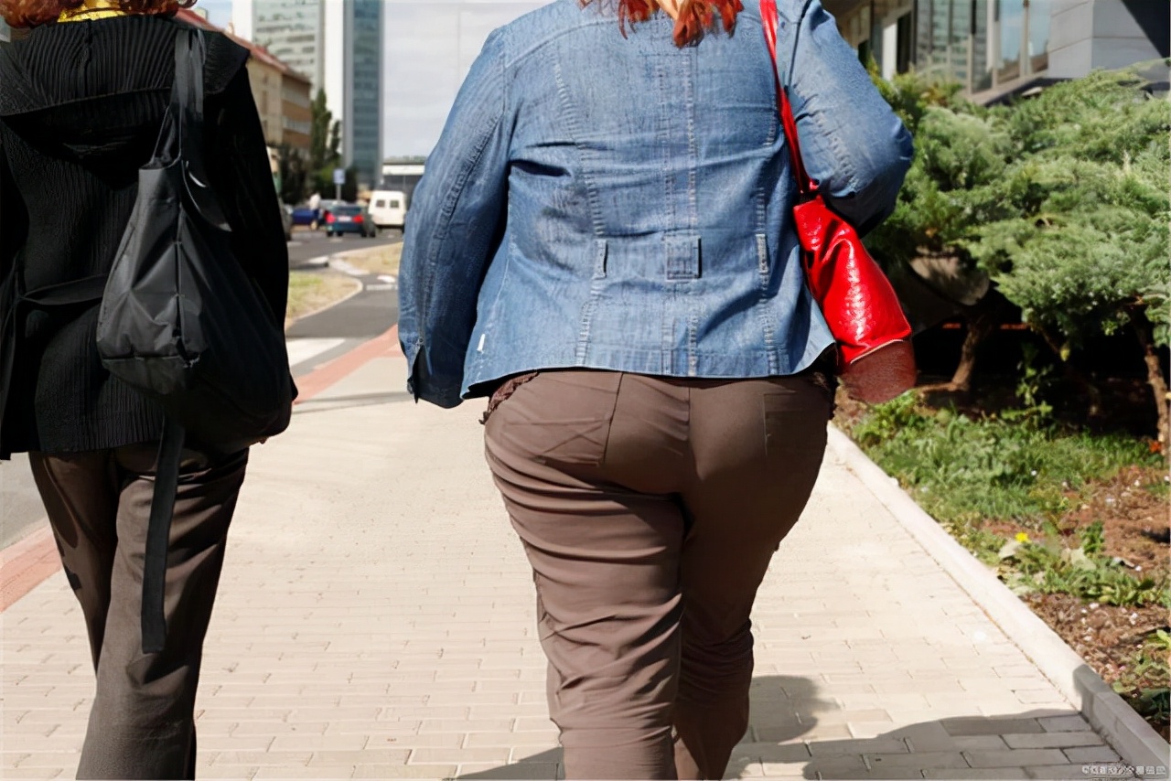 女性雌激素偏低，身体会有哪些表现？但愿你一个都不占