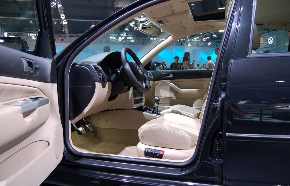 宝来mk4美图,喜欢的车贵点也无所谓