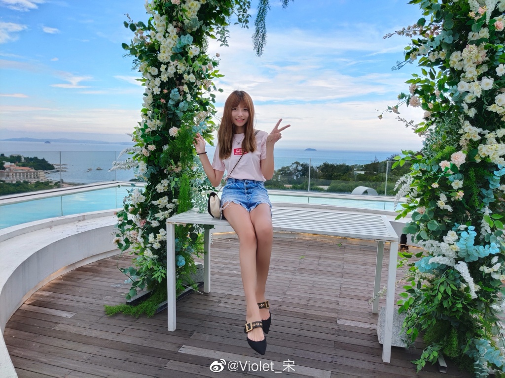 两千五左右的5g手机推荐性价比高,8g+256g的5g手机值得买哪一个