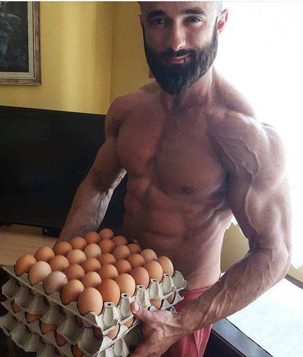 健身时候吃蛋粉好还是不吃好 (健身蛋白粉和保健蛋粉有什么区别)