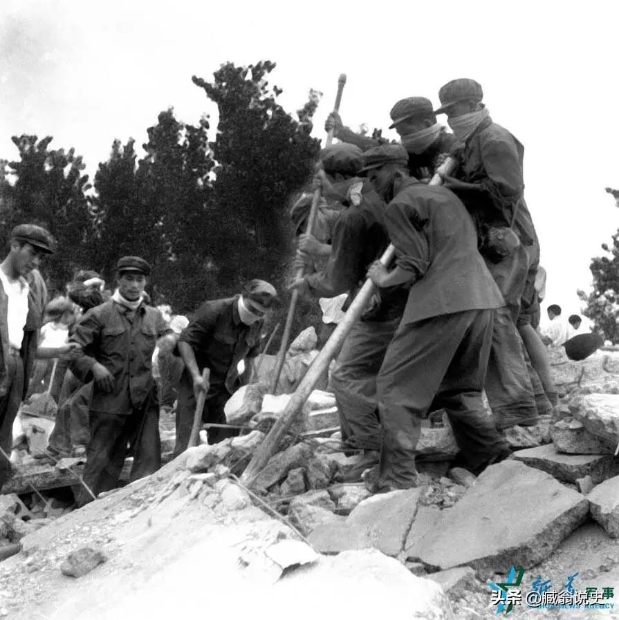 唐山大地震尸体埋在哪儿,沉重的话题是什么话题