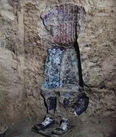 兵马俑掉色的那一瞬间,兵马俑不掉色复原图