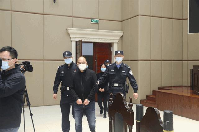 假的lvgucci,gucci和lv哪个做假更难