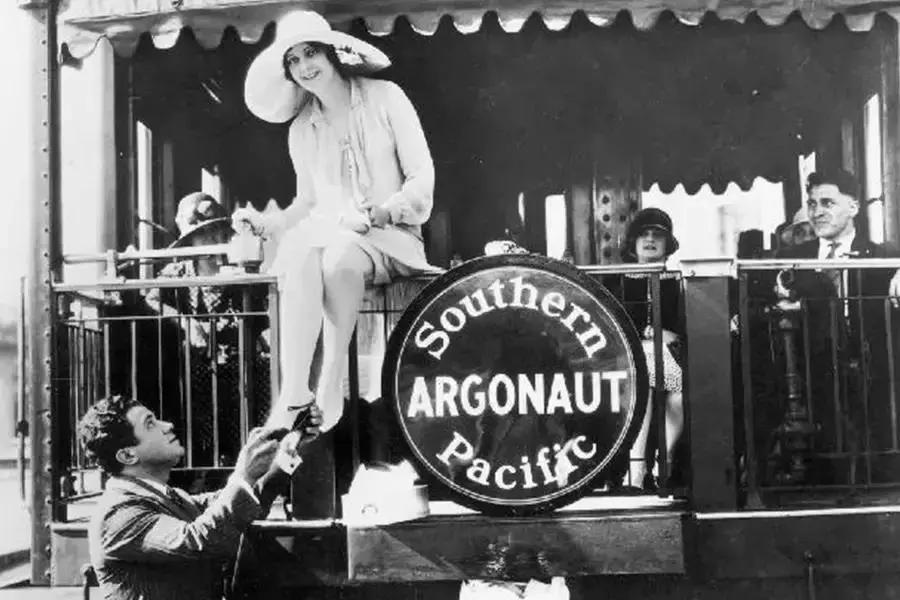 梦露经典高跟鞋,梦露最漂亮的高跟鞋