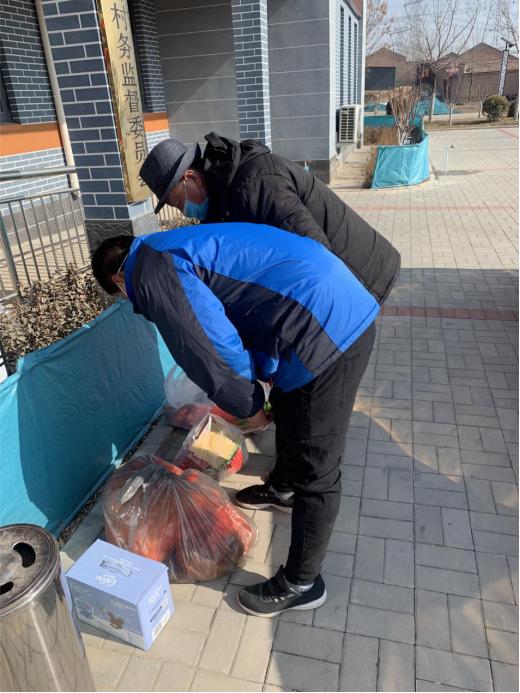 *党**旗飘扬在抗“疫”一线｜静海王口的这个村有支“代购队”