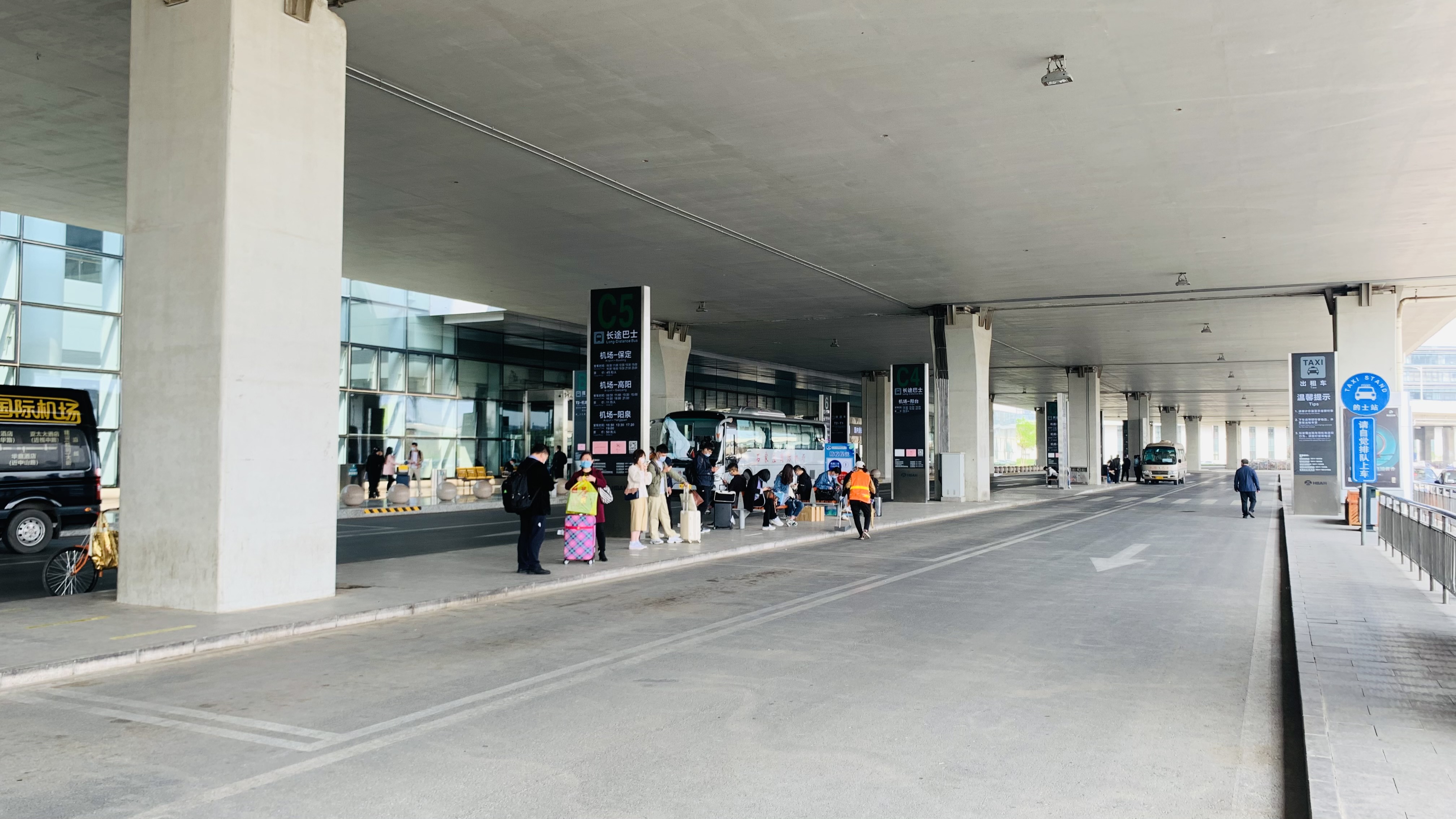 石家庄机场登机攻略,石家庄机场国内航班接机在哪里等