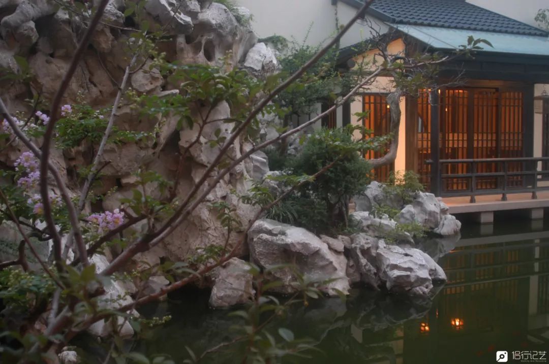 大叔花700万建的花园别墅,太湖石苏州