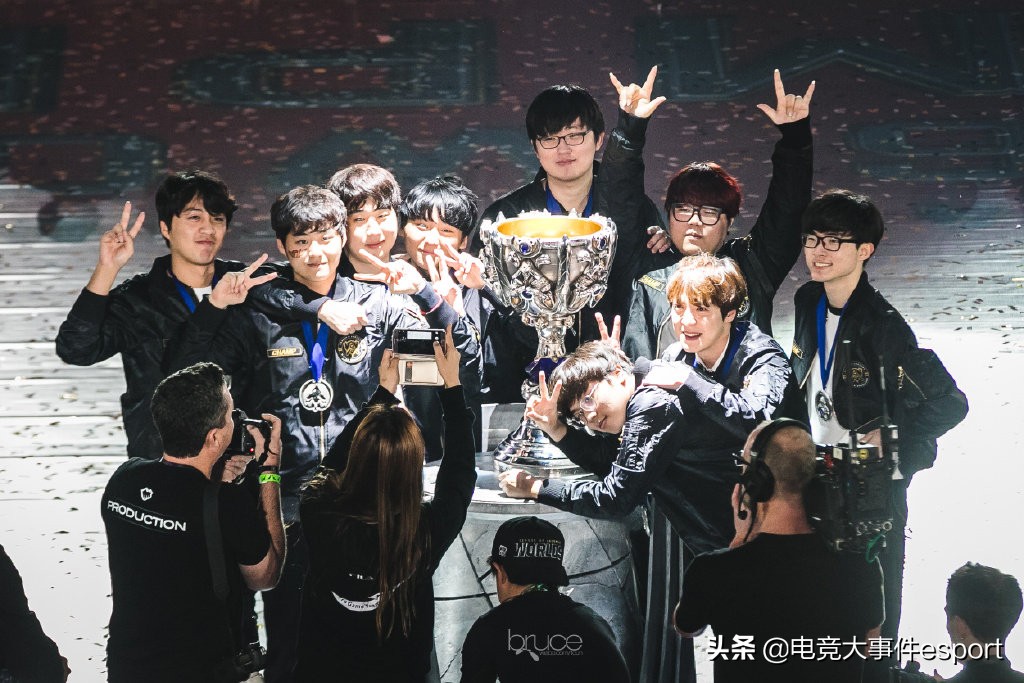 历届s赛skt出场,skt每次小组赛第一出线