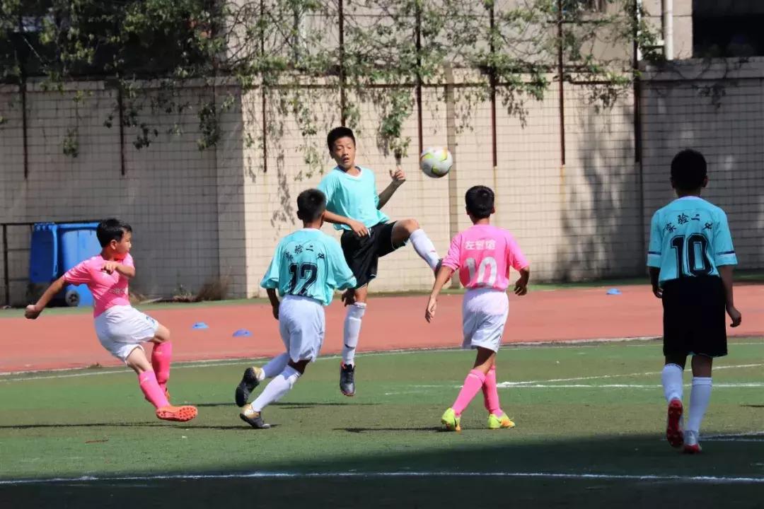 2022足球夏令营直播,2019足球夏令营活动