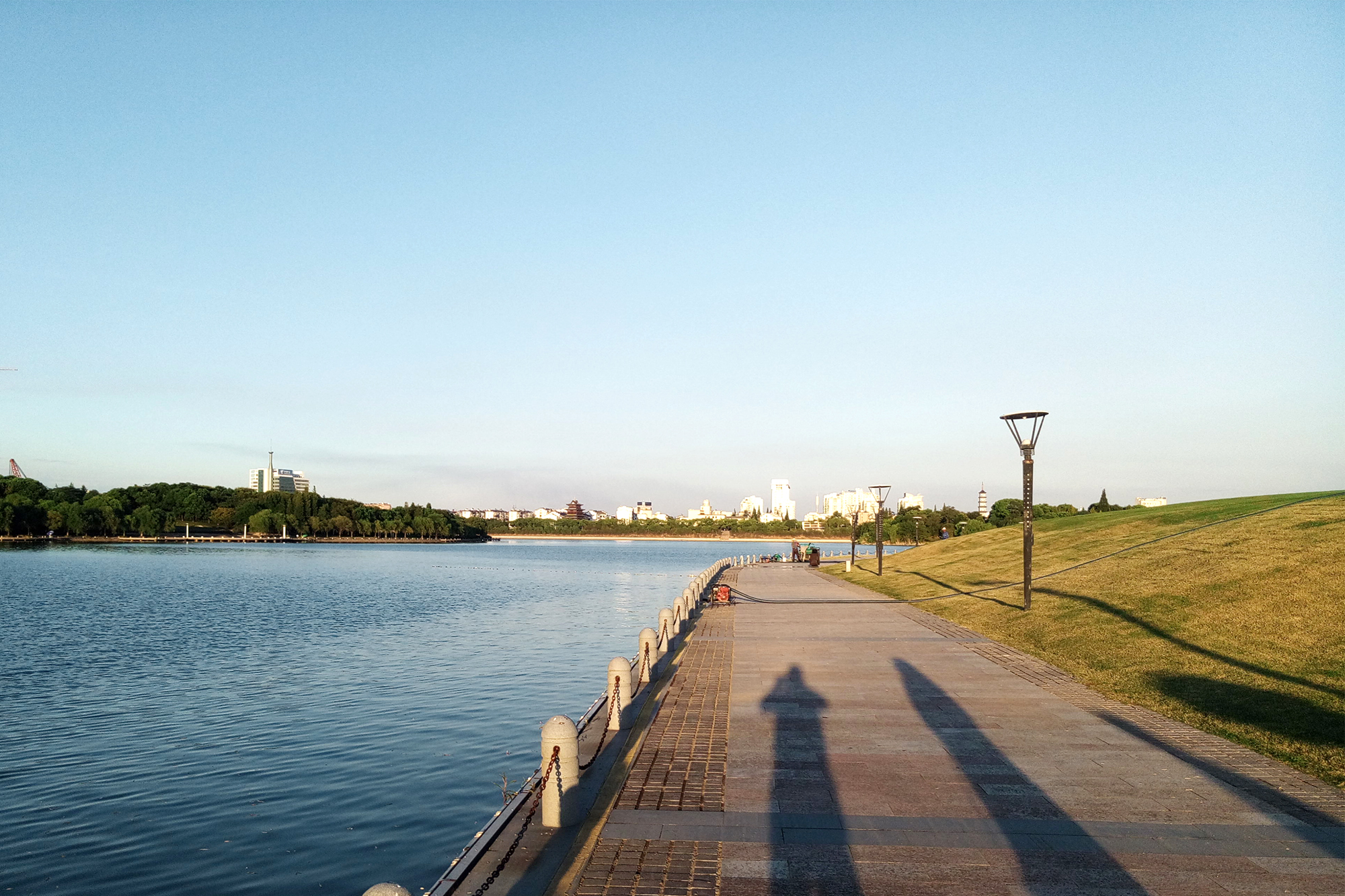 浙江这个城市发展好吗,浙江南部宜居的小城