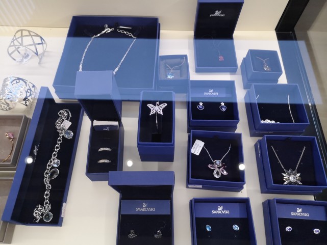 郑州新开的免税店位置在哪,家门口全球购物