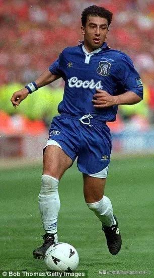 从夏普到世嘉,从德国好顺到库尔斯啤酒:英超豪门球衣广告的变迁