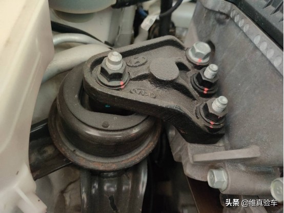 起亚k52016款2.0lhybridgls,起亚k52021款380gtline旗舰版